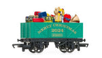 Hornby 7 Plank Wagon Christmas 2024