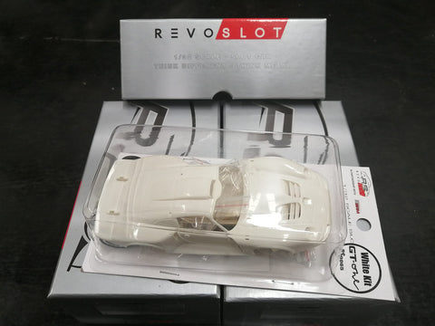 RevoSlot Porsche 911 GT1 White Kit